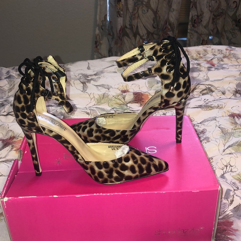 Heels - Picture 3 of 5